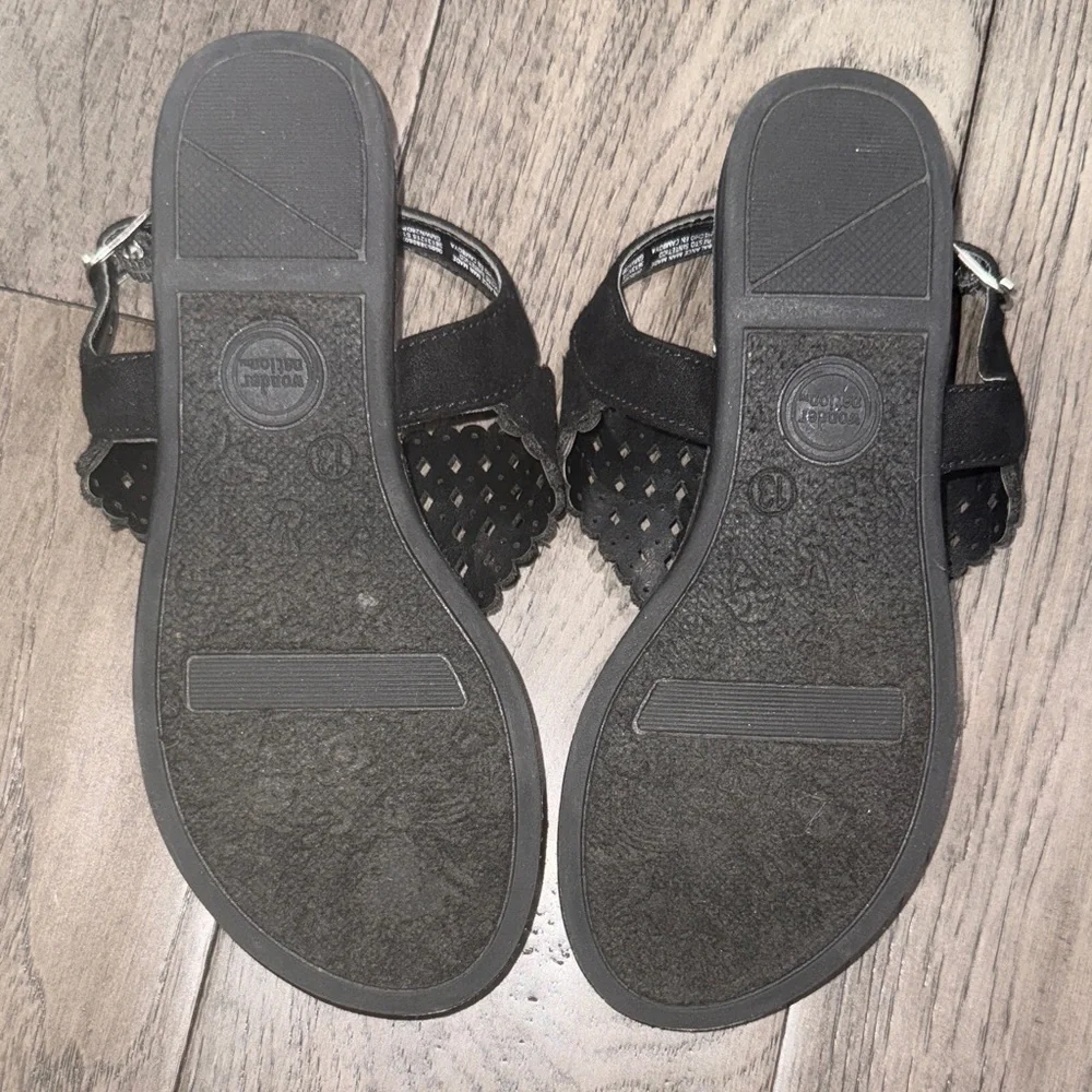 Girls Black suede Like thong Sandals